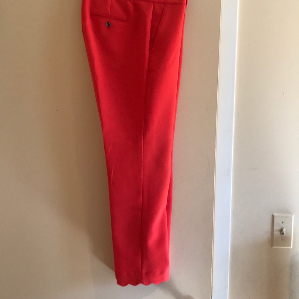 Avery scallop hemmed Banana Republic pants